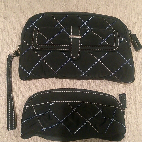 Vera Bradley Handbags - Vera Bradley Berkeley wristlet & cosmetic case